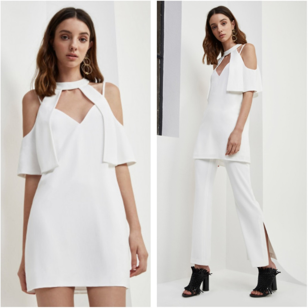 NWT C/MEO No Reason White Dress Cold Shoulder Dress Cape Sleeve Dress Sz Small